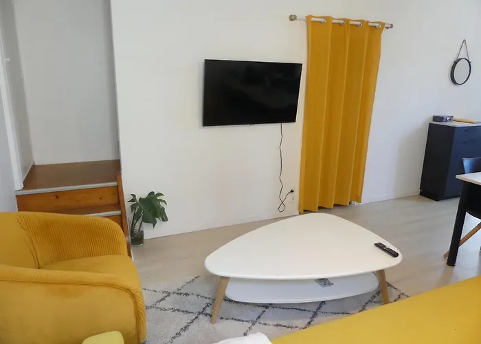 Superbe Maison Rénovée En Centre-ville Saint-Pierre-d'Oleron